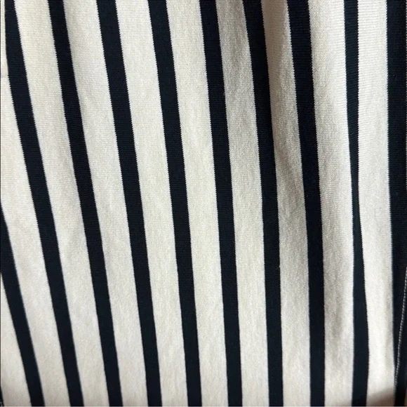 NWT Polo Ralph Lauren Striped Women's
Pants size 10 black & white - Picture 6 of 10